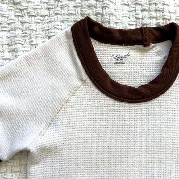 URBAN Outfitters Out From Under On My Way Seamless Top - Picture 2 of 7